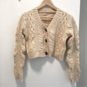 Cropped chunky sweater